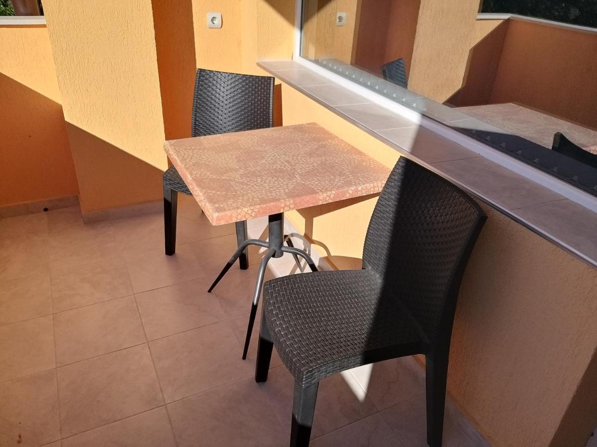 Апартамент Трапезица Скай Weliko Tarnowo Exterior foto
